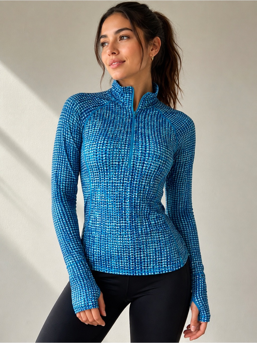 Under Armour ColdGear Women's Blue Patterned Quarter Zip Top Size LG